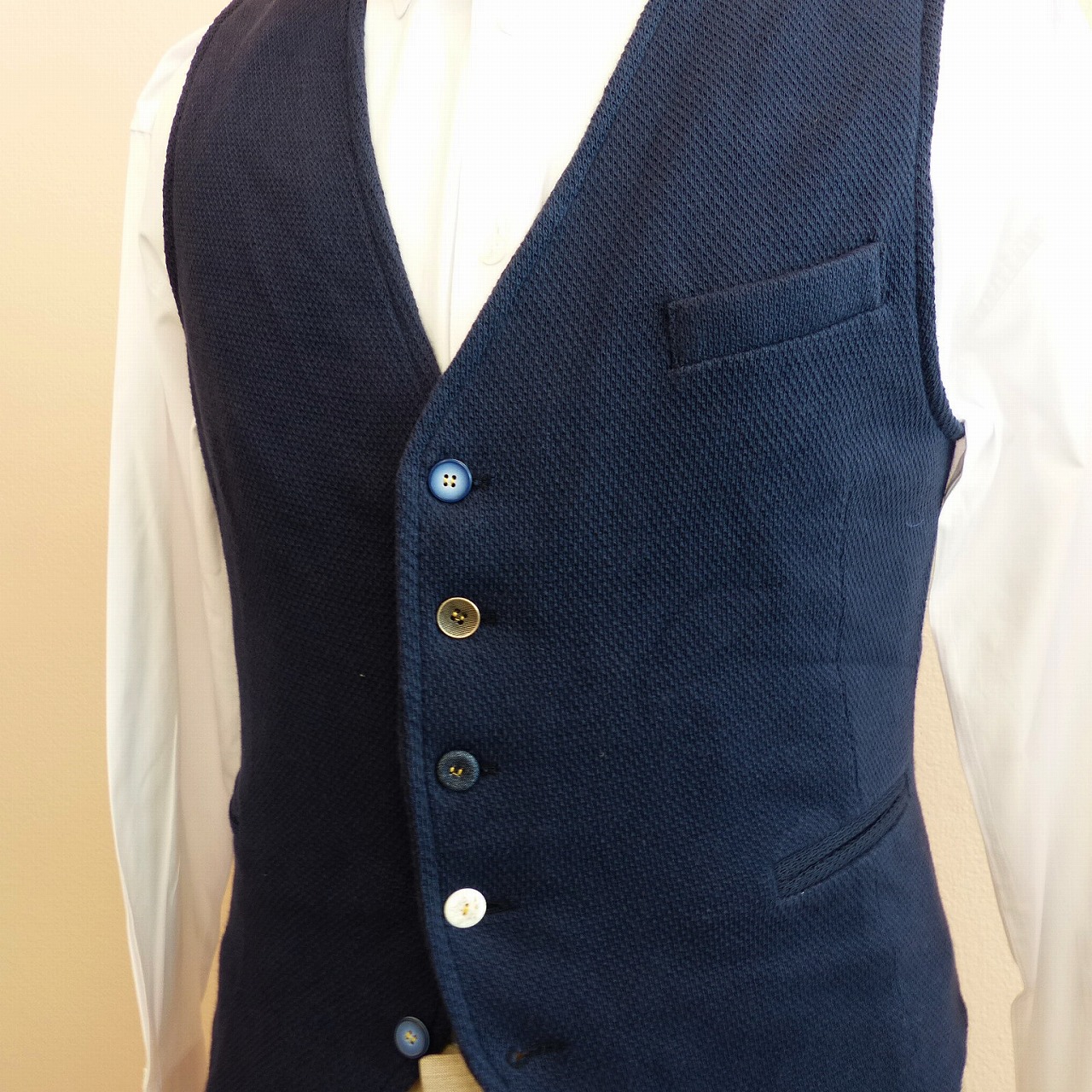 NaracamiKnitvest_navy03_detail