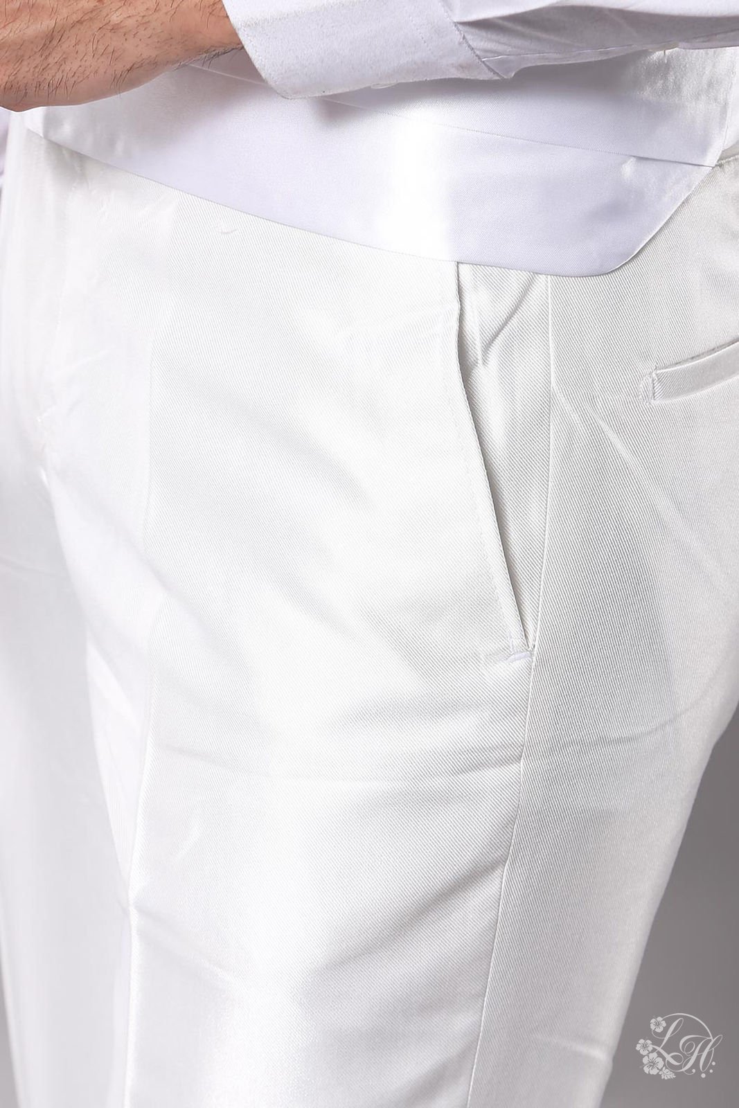 TUX008_light bluewhite pants_05