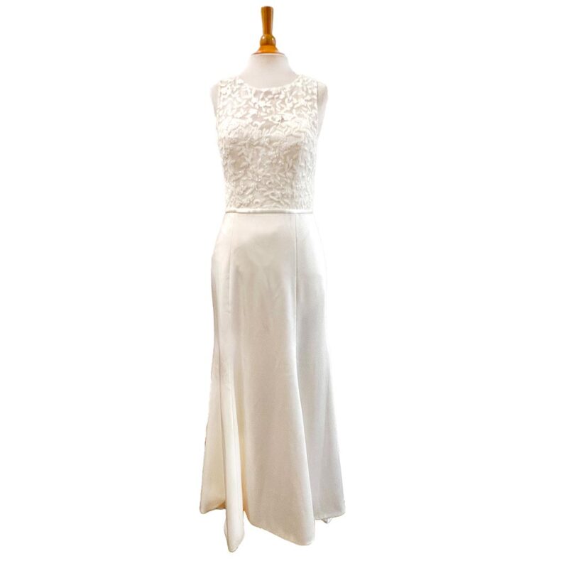 大きいサイズ レーストップスクープネック　ウェディングドレス